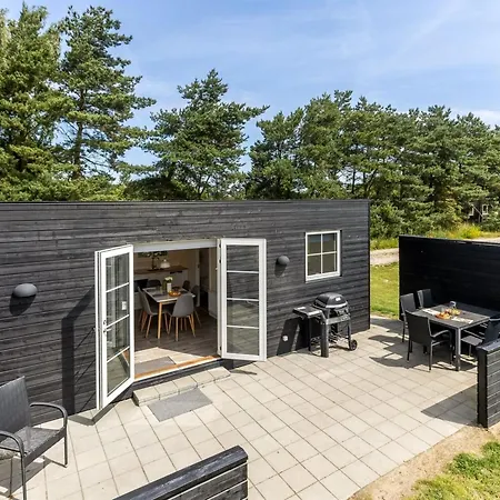 Casa vacanze Brun - 900m From The Sea By Interhome Bøtø By